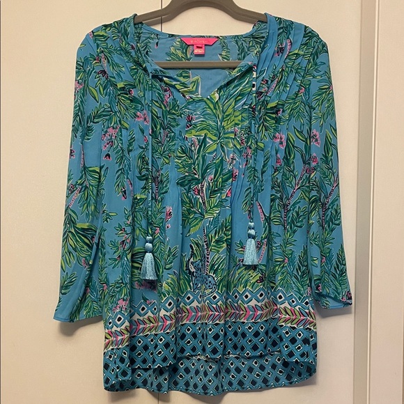 Lilly Pulitzer Blue and Green Floral Blouse - Picture 1 of 6